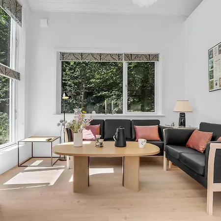 Charming In With 2 Bedrooms And Wifi
