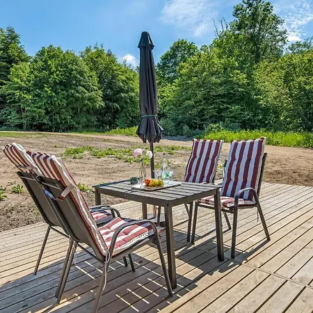 2 Bedroom Beautiful In *